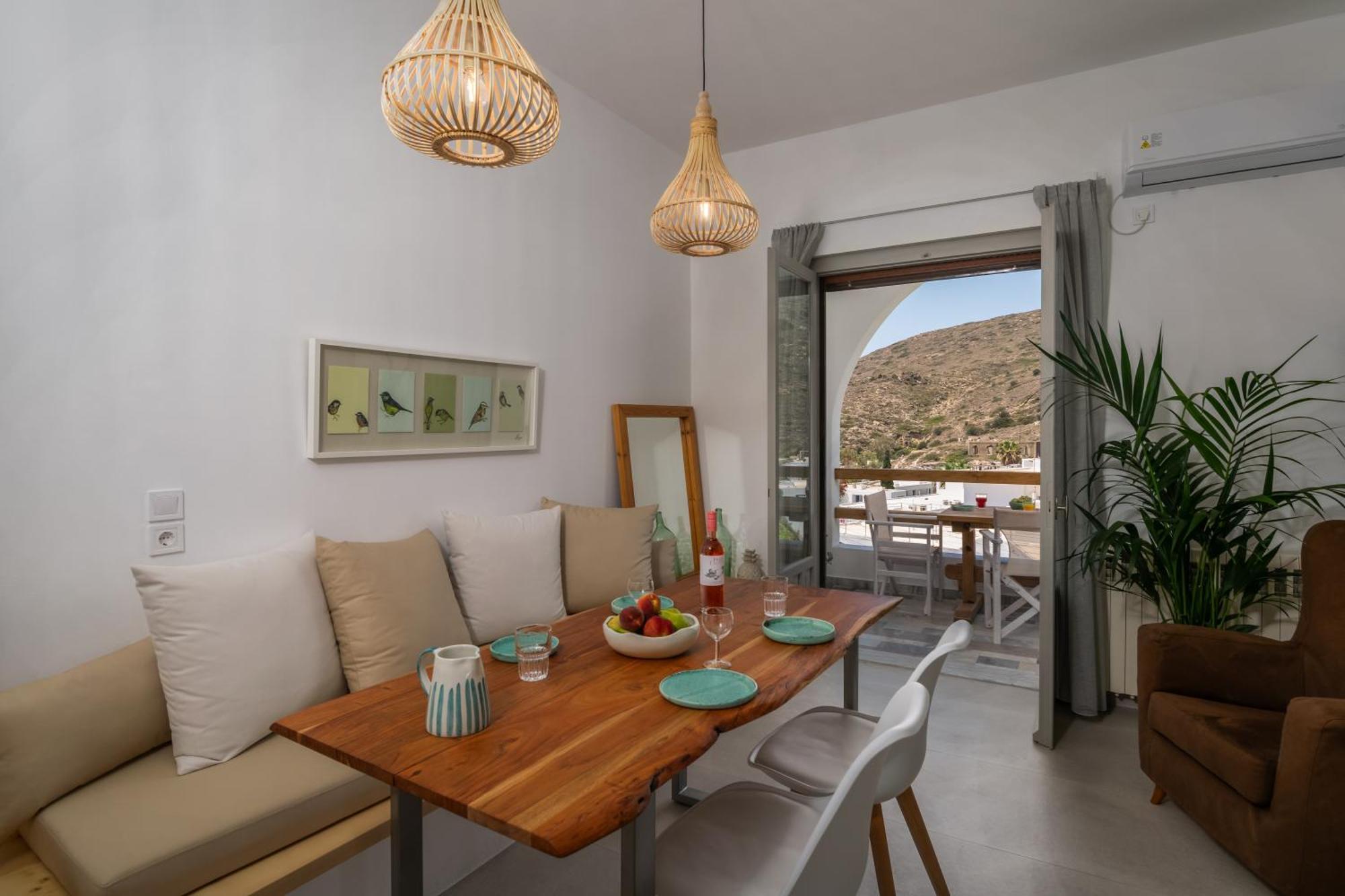 Areti'S Milos Guesthouses アダマス エクステリア 写真